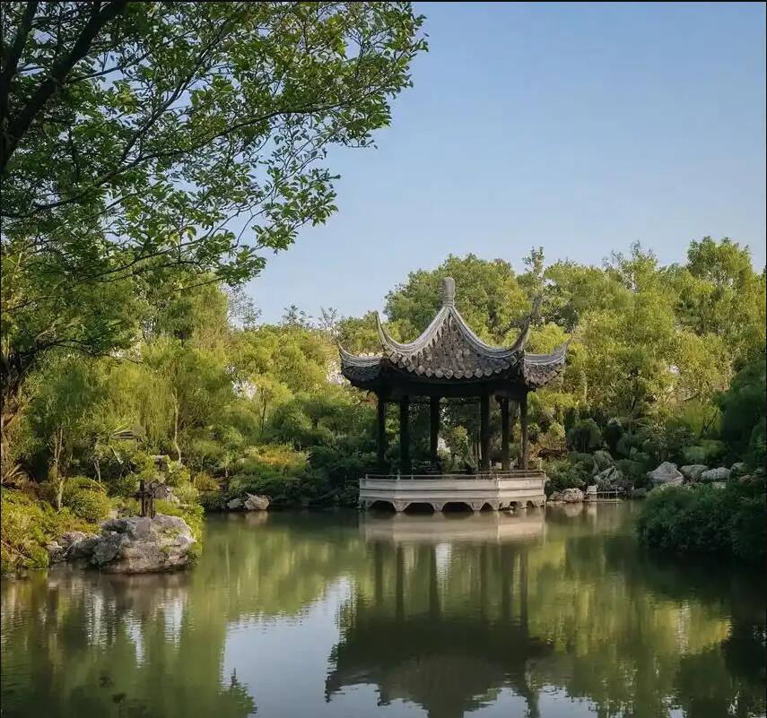 雨花台区承诺运输有限公司